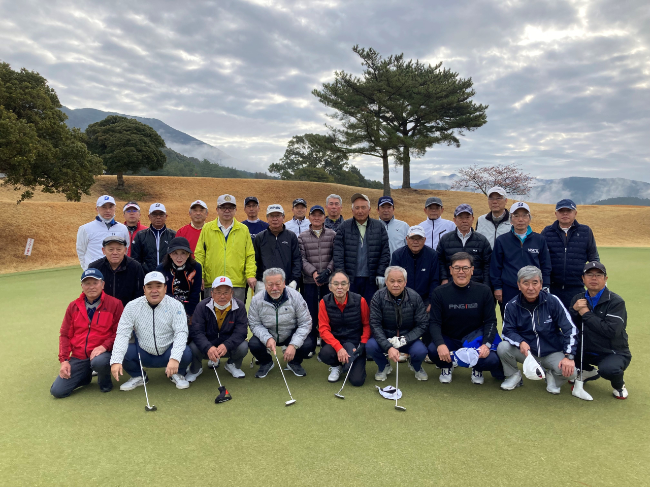 支部だより（長崎支部）ゴルフ写真